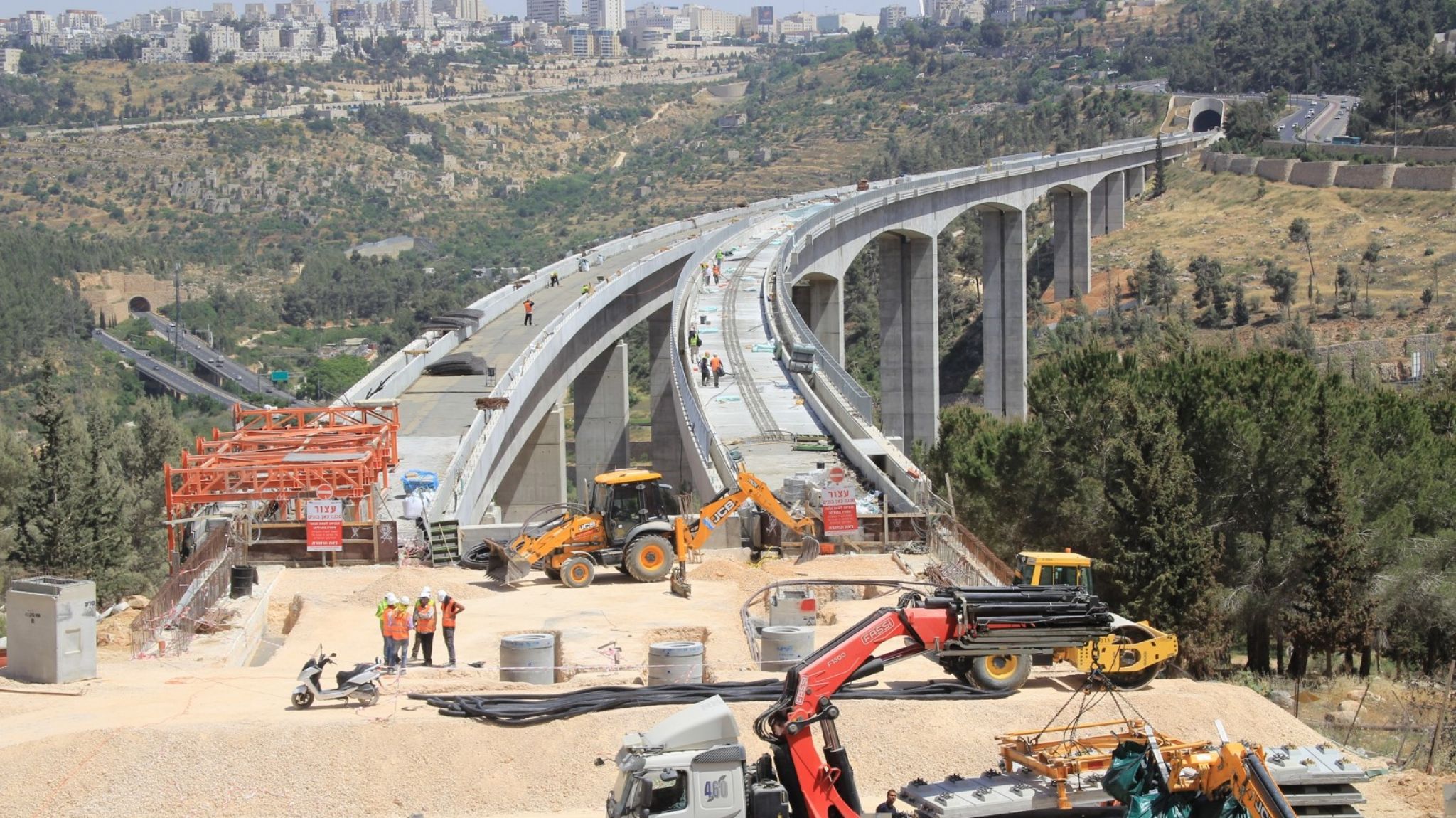 Top Structure and Slab Track | Tel-Aviv - Jerusalem